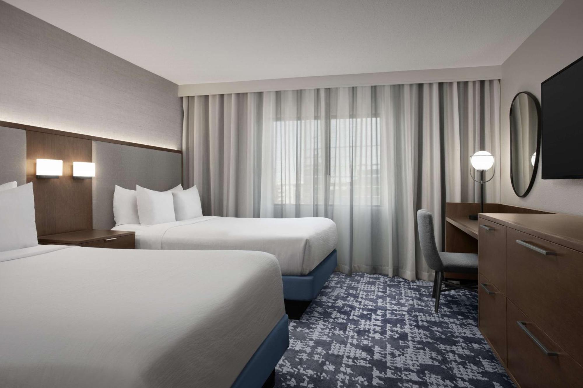 Embassy Suites By Hilton Dallas Near The Galleria Dış mekan fotoğraf
